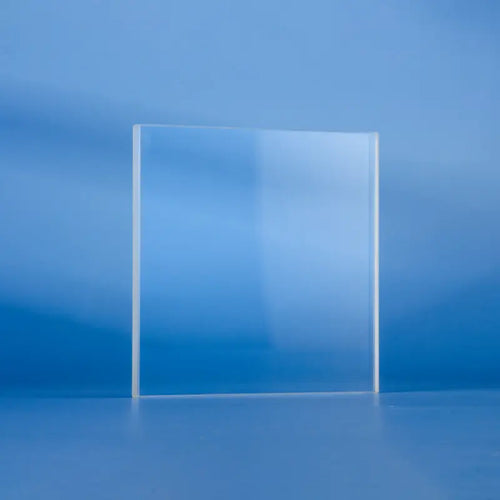 A single clear square custom quartz plate, showcasing its high optical transparency and precision finish.
